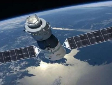 Ο κινεζικός διαστημικός σταθμός Tiangong-1 εισήλθε στην γήινη ατμόσφαιρα και κάηκε